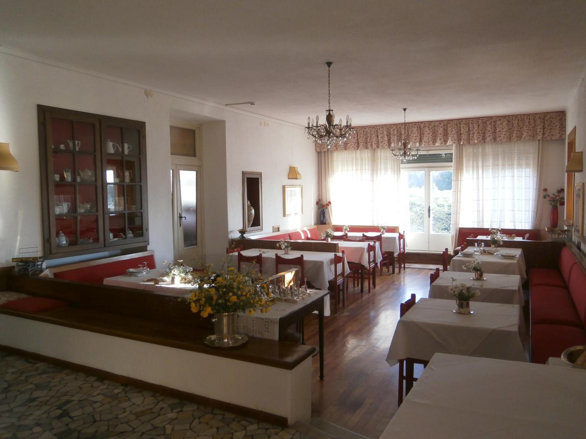 Hotel Due Pini Baselga di Pinè Extérieur photo